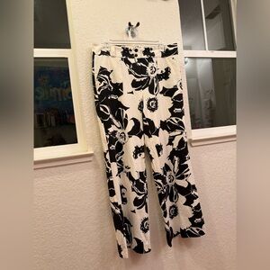 LulaRoe Resort Wear, Travel and Business Casual Black and White Wide-Leg Pants